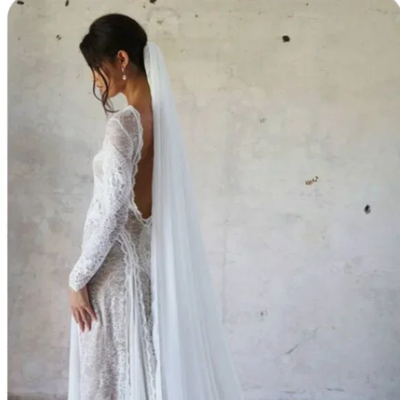 Grace Love Lace Gabriela silk chiffon cathedral veil NWT - Picture 2 of 8